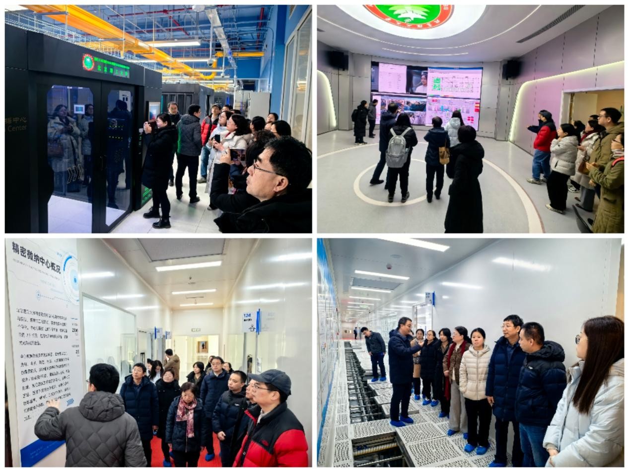 bat365中文官方网站教师代表赴学校智算中心开展学习调研活动.jpg